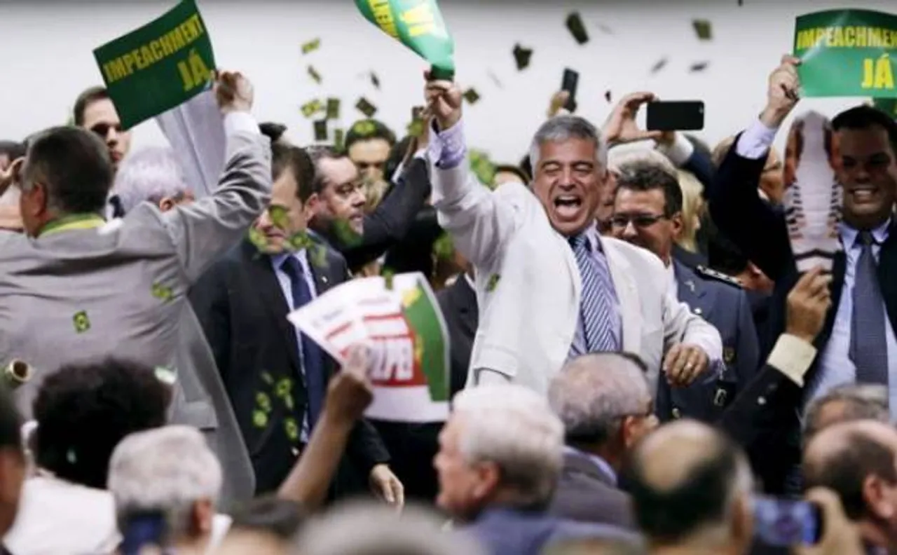 Brazil's Rousseff edges closer to impeachment