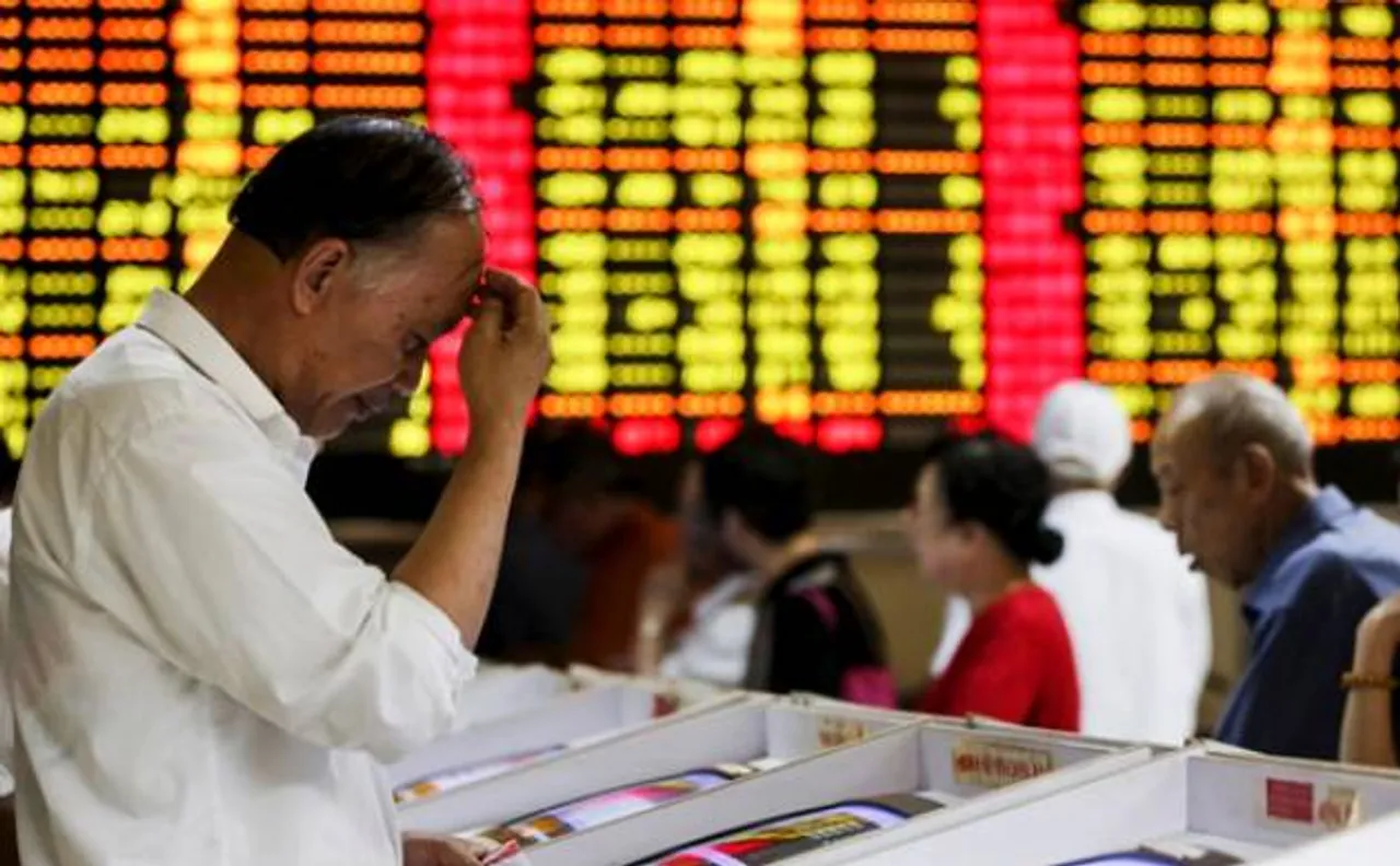 World worried over China's economic slowdown