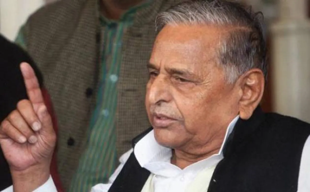 Mulayam calls Akhilesh 'best CM', rules out Shivpal for post