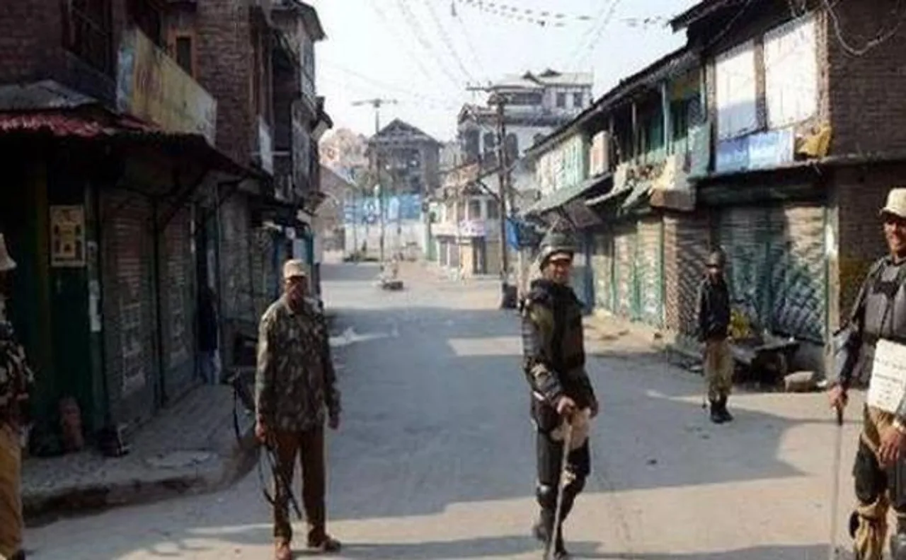 Restrictions lifted in Srinagar