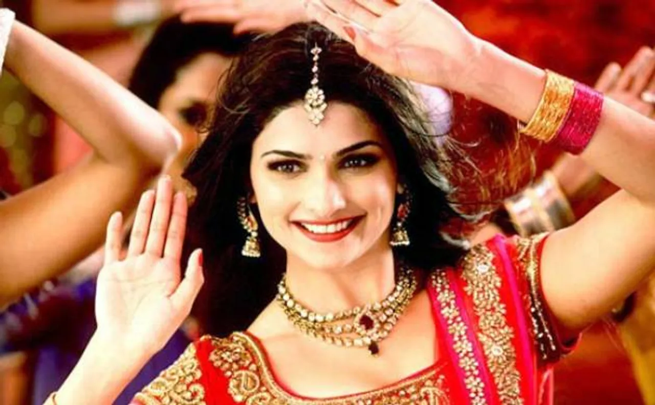 Prachi Desai laughs off tiff rumours with Shraddha Kapoor