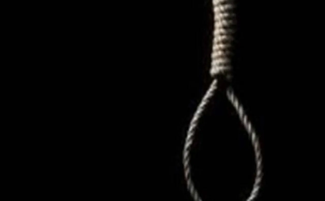 Teenage girl gangraped, body found hanging from tree in Andhra