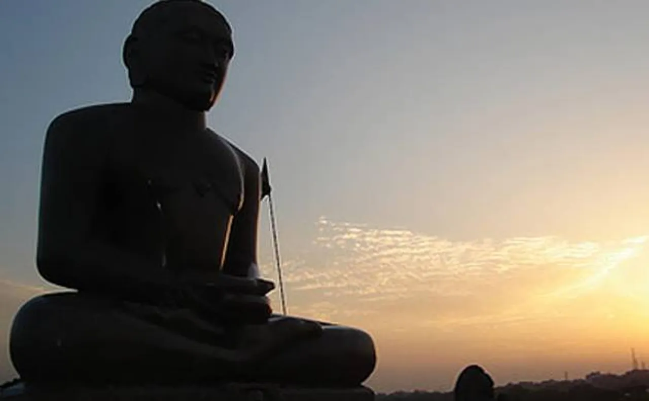 Mahavir Jayanti: Lord Mahavir was a great environmentalist, says Devendra Fadnavis