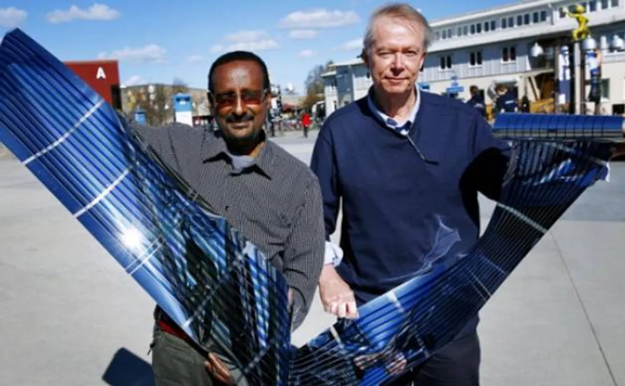 Scientists set a new world record by creating high-efficient, fullerene-free polymer solar cells