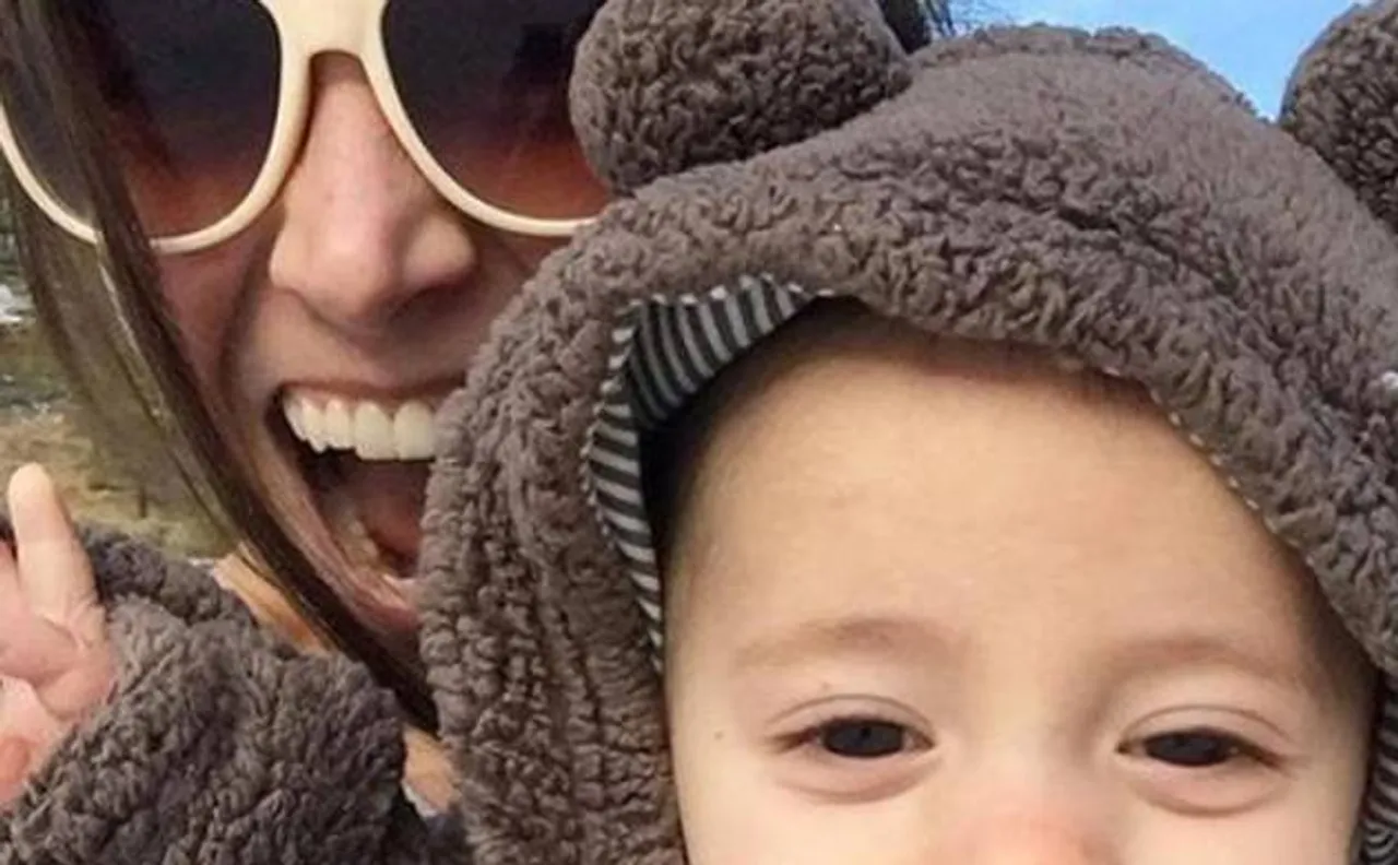 Mum forced to dump 14.8 litres of breast milk at Heathrow