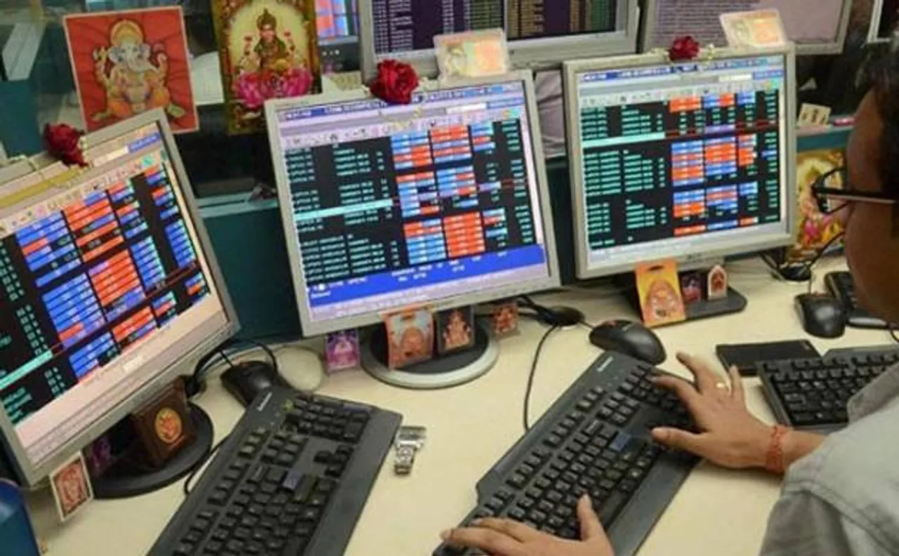 Market loses way again, Sensex takes 159-points beating