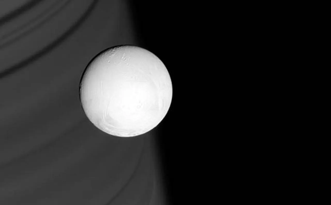 Saturn's icy moons may potentially support alien life; NASA scientists to explore