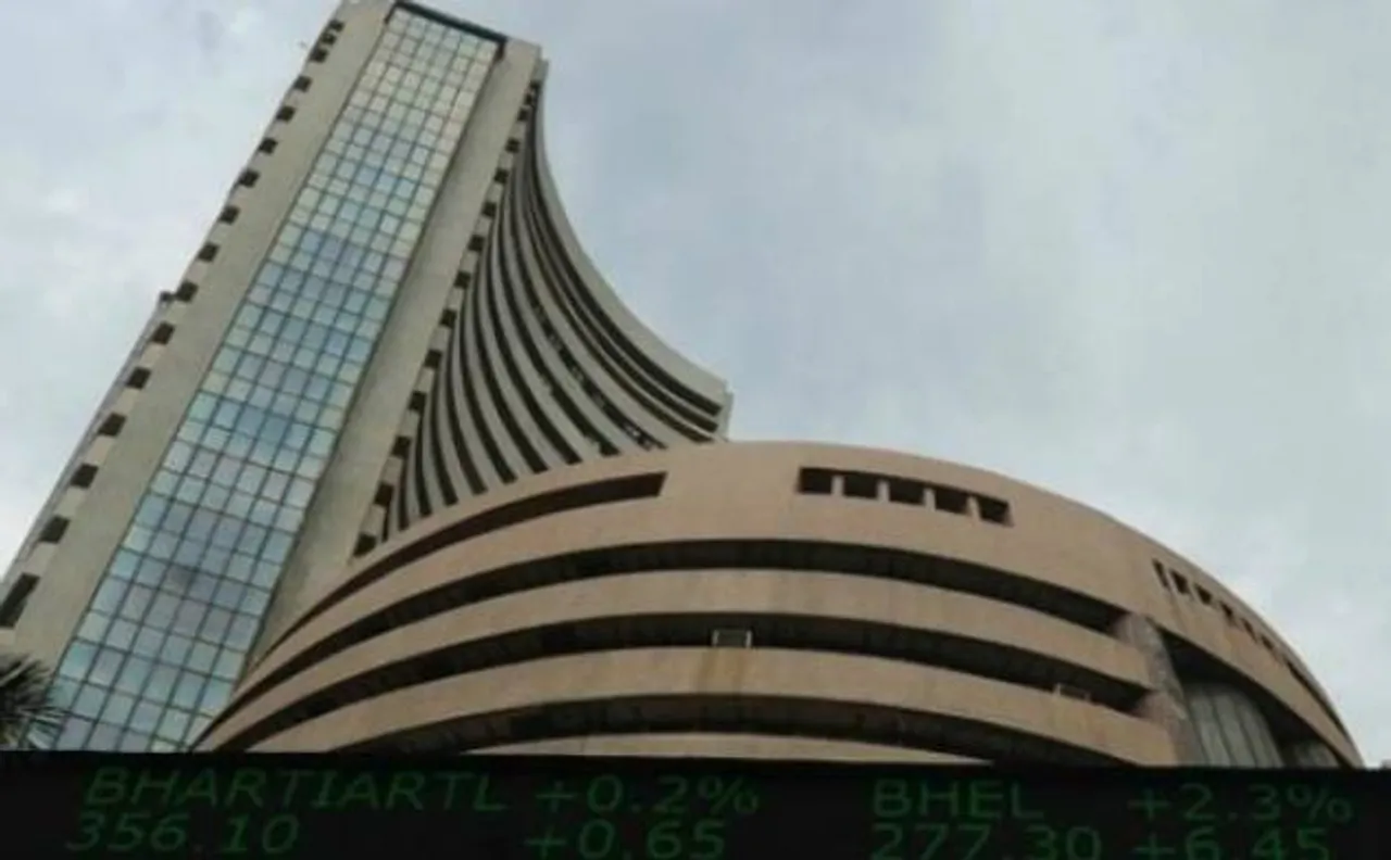 Sensex goes below 26k, down 122 pts as Asian cues lie low