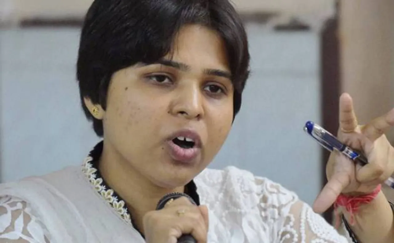 Activist Trupti Desai to lead peaceful rally at Haji Ali dargah today