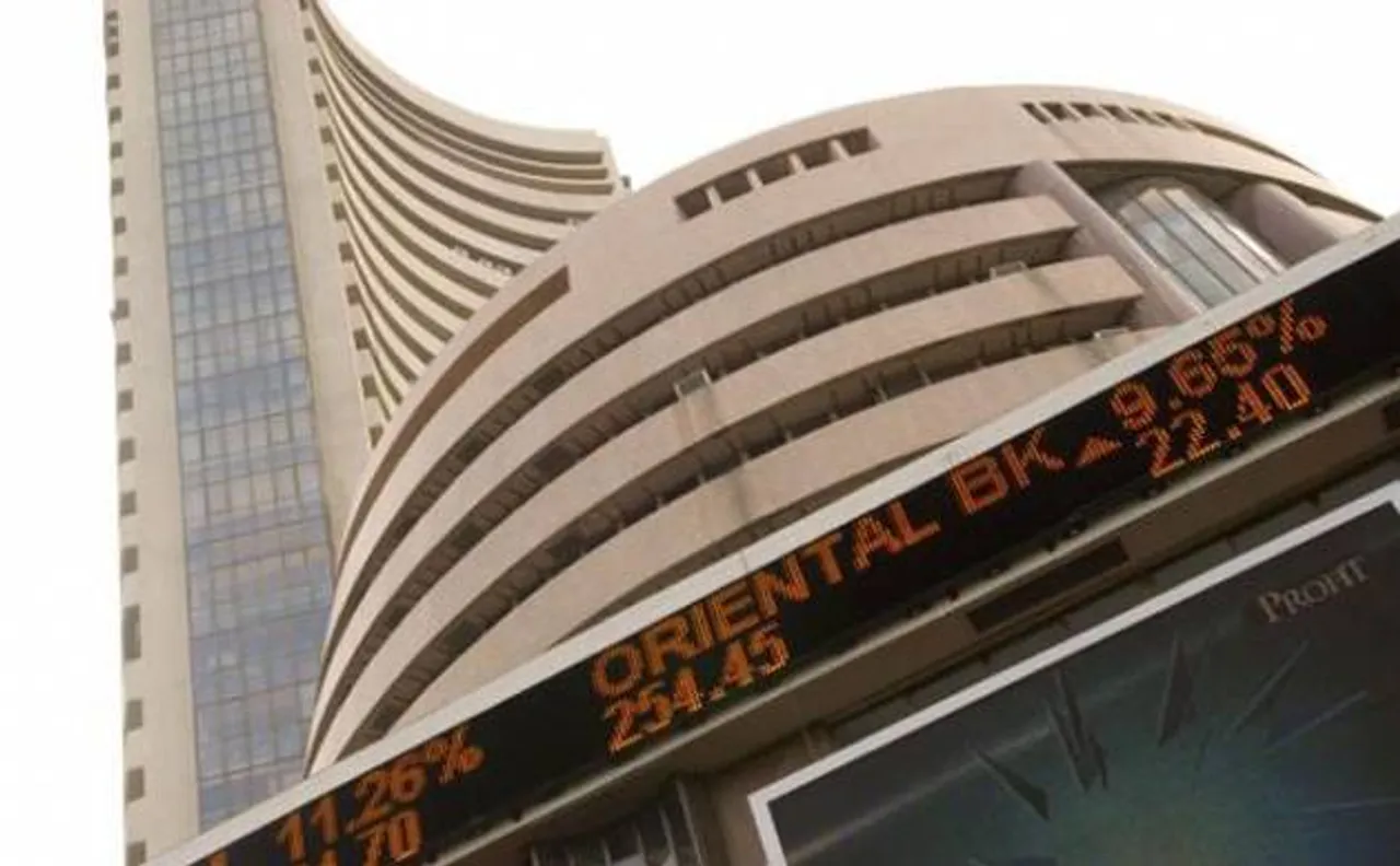 Sensex faces earnings pinch, logs 1st weekly drop in three