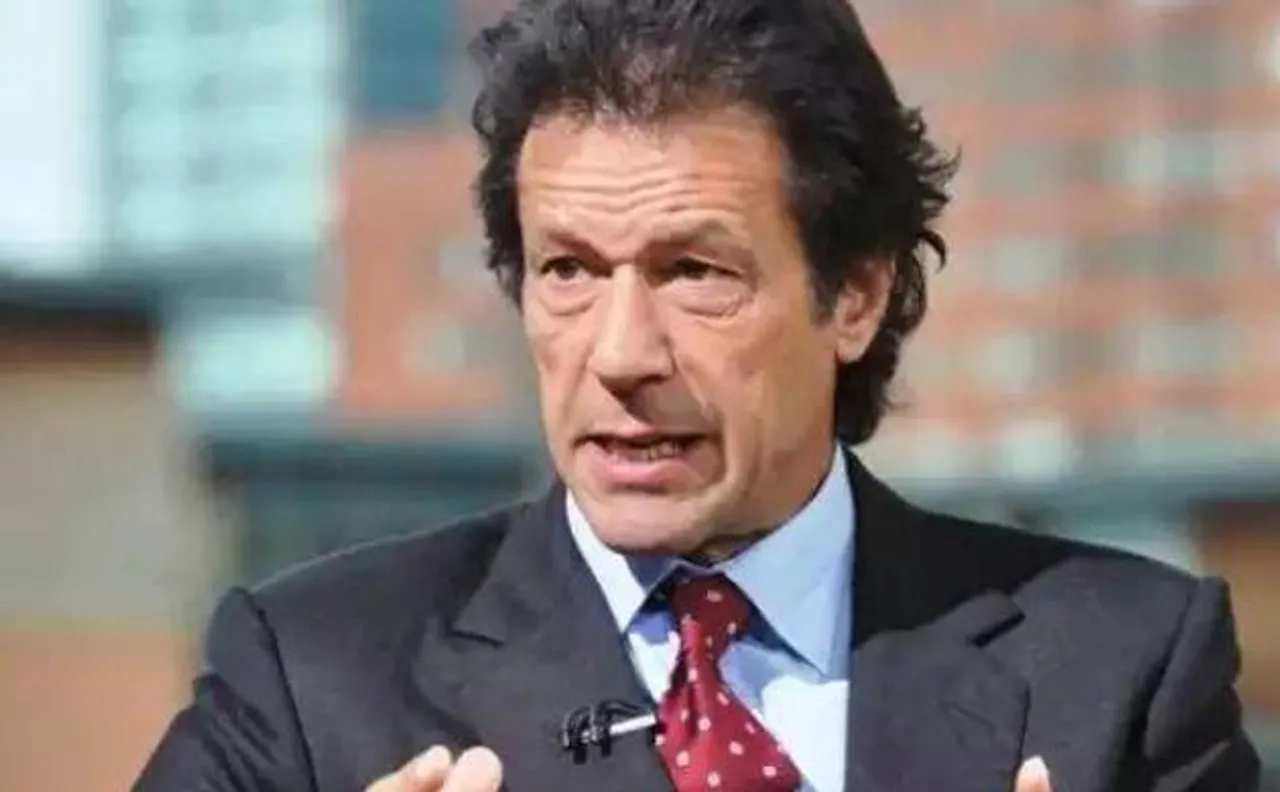 Imran Khan warns Sharif on corruption charges