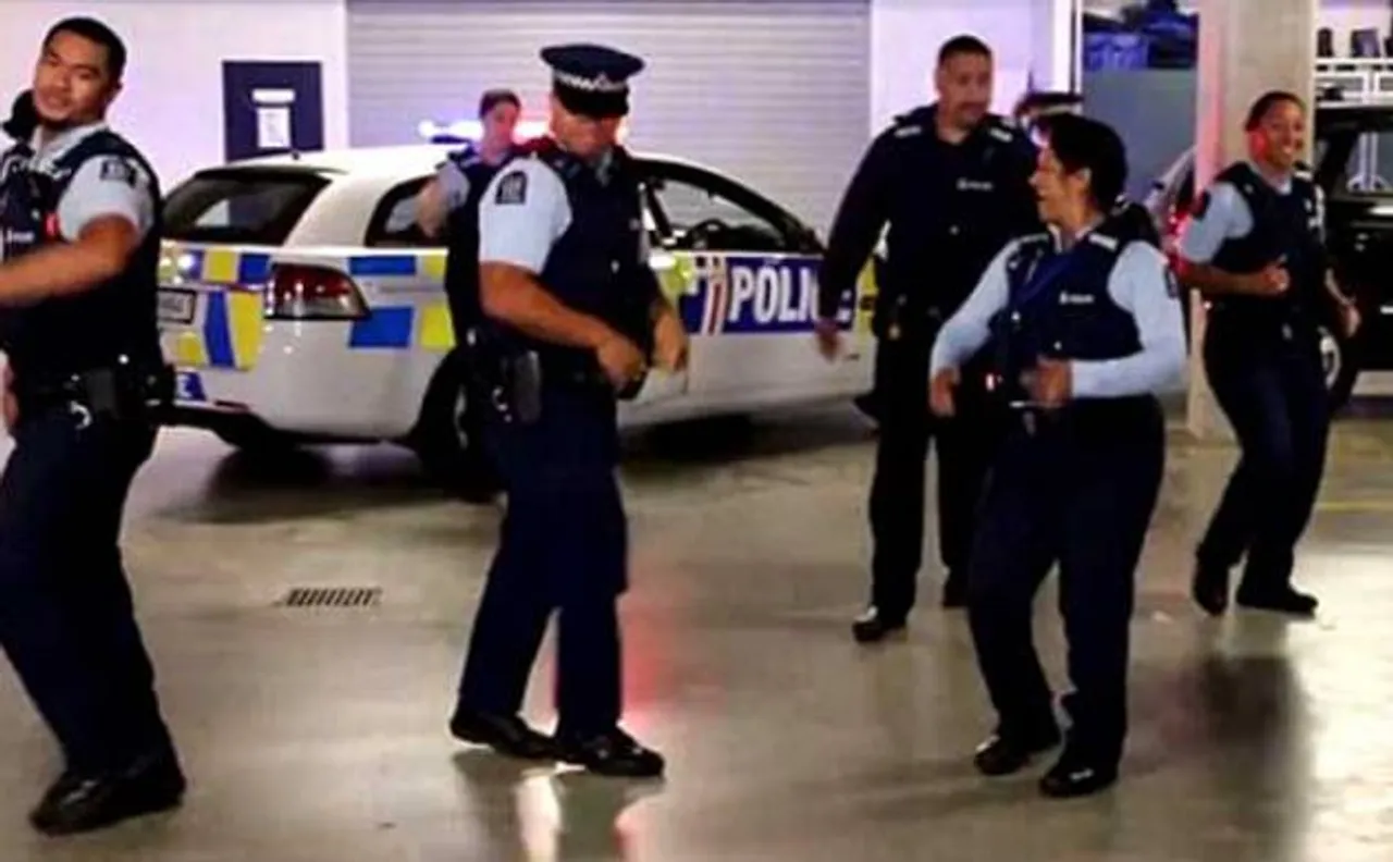 Kiwi cops' 'running man' video goes viral