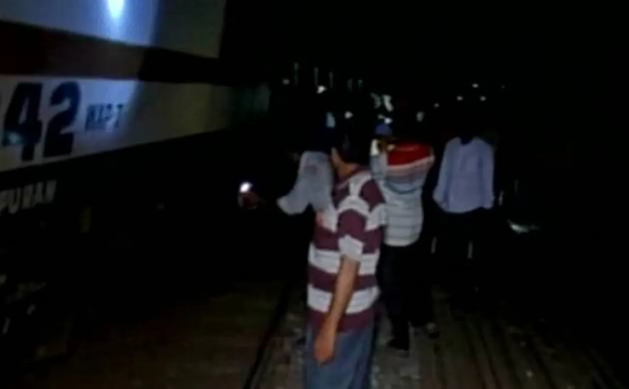 2 bogies of Trivandrum Express derail, 7 injured