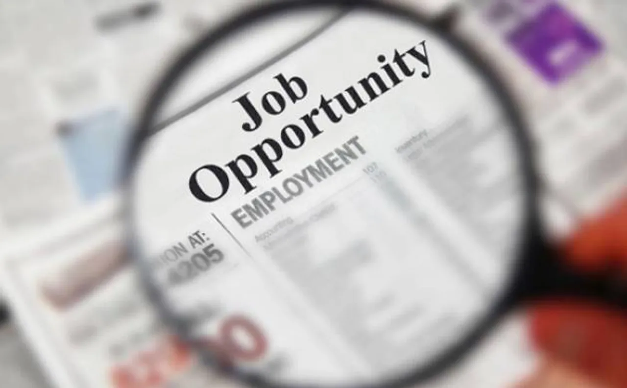 US employers added 160,000 jobs in April; jobless rate 5 pc