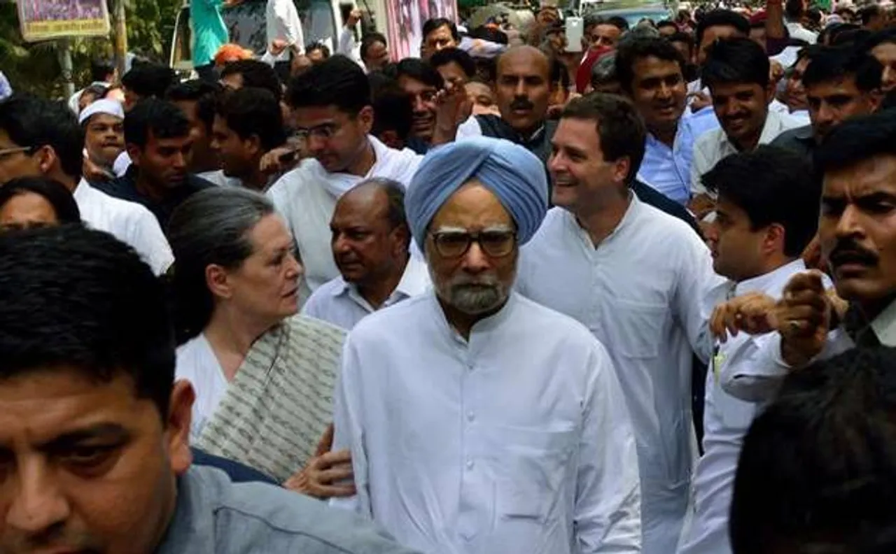 'Save Democracy' rally: Sonia Gandhi leads Congress attack on Modi govt