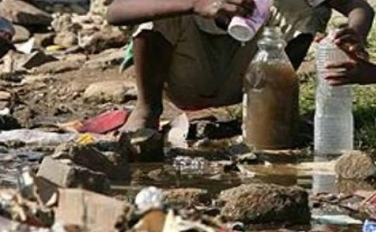 After mid-day meal deaths, cholera looms large over Mathura colony