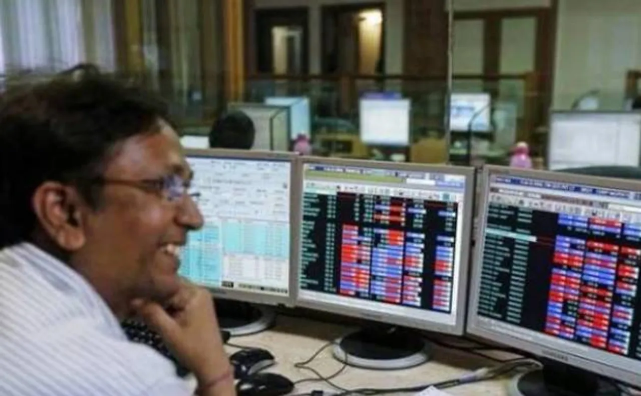 Sensex edges up for second day on upbeat global cues