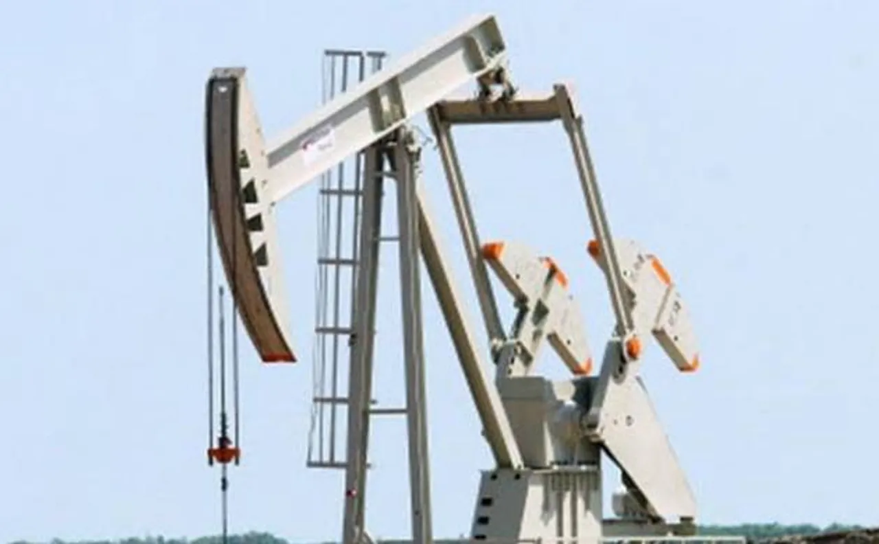Oil & gas fields auction this month to be on simpler terms: Sources