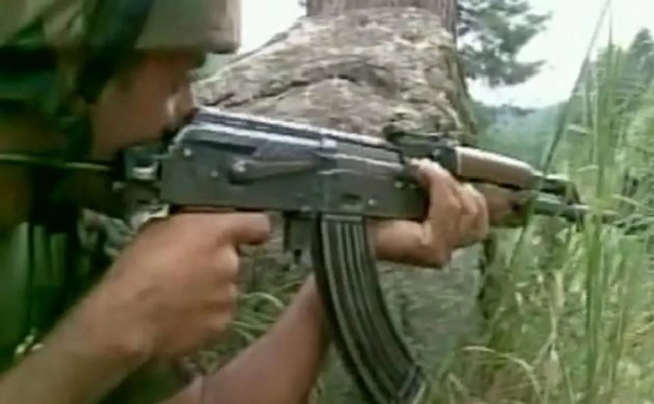 Gunbattle between security forces and militants erupt in Kupwara forest, one army jawan dead
