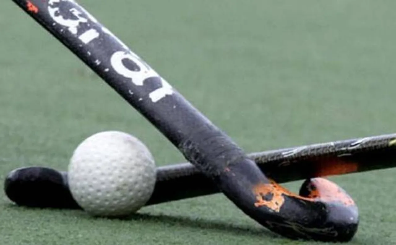 Hockey India recommends Ritu Rani, VR Raghunath for Arjuna Award