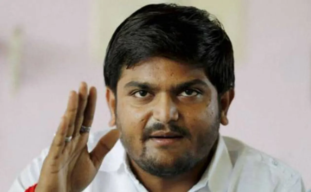 Hardik seeks clarity on EBC quota from Gujarat CM, Congress