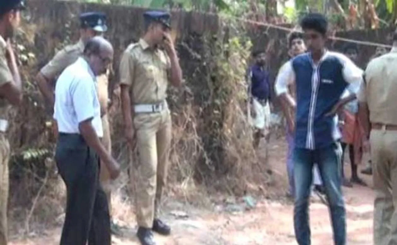 Left, BJP workers clash in Kannur; Prohibitory orders clamped