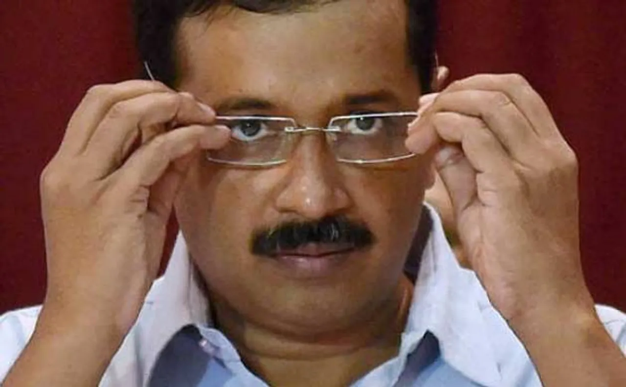Man who hurled shoe at Arvind Kejriwal gets bail