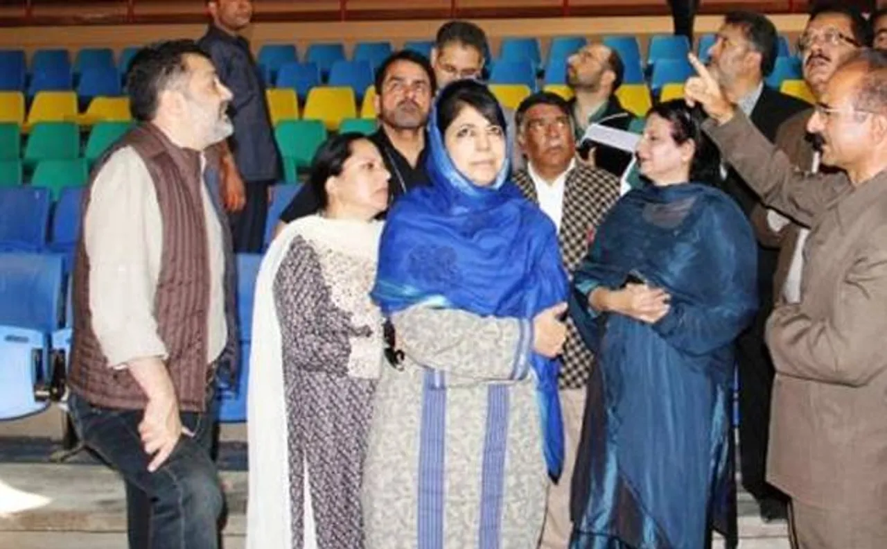 Mehbooba moots separate development plans for Srinagar, Jammu