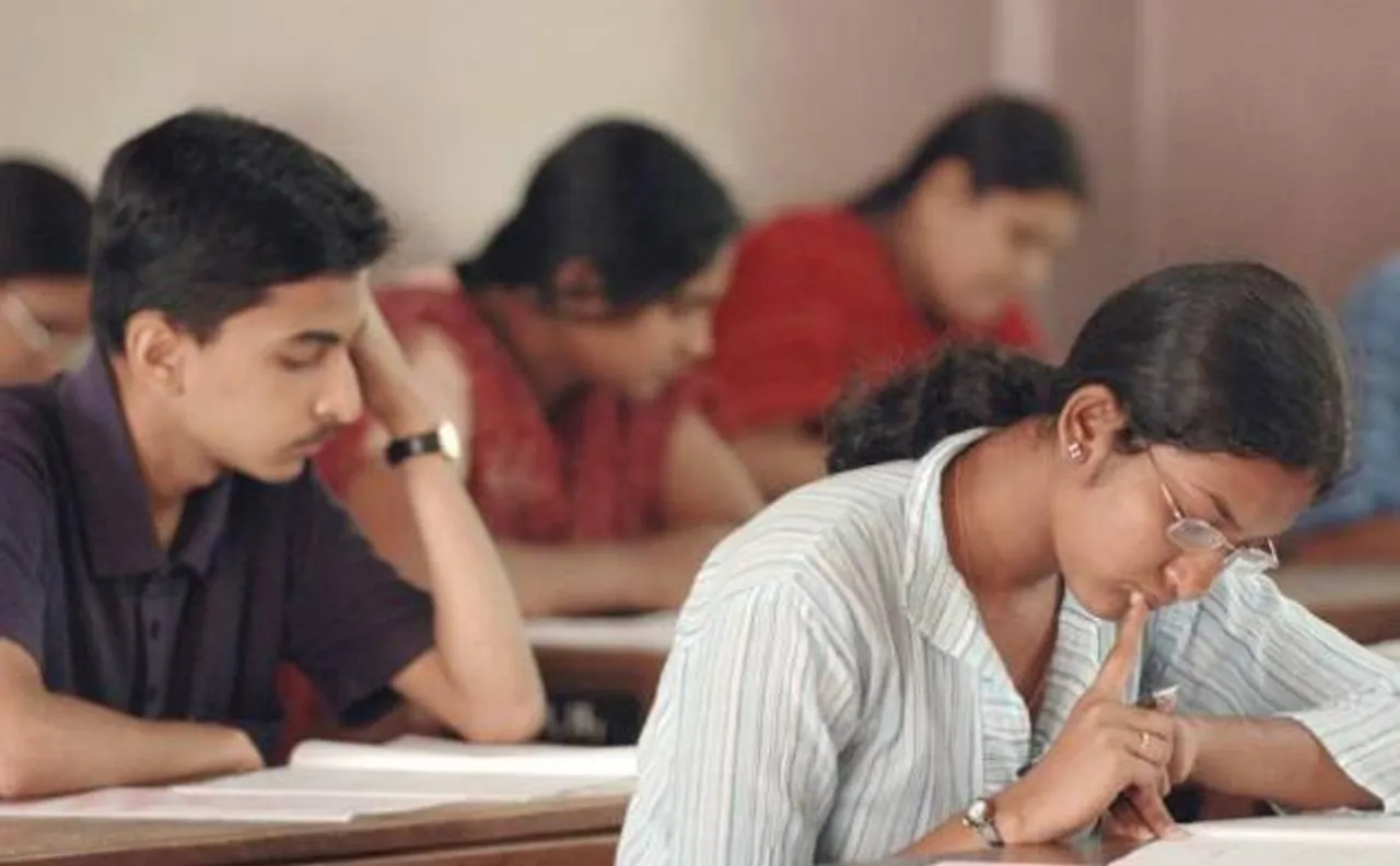 Medical entrance exam: President Mukherjee seeks legal advice on ordinance 