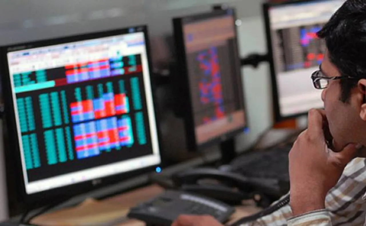Sensex falls for 4th day on Fed rate hike caution