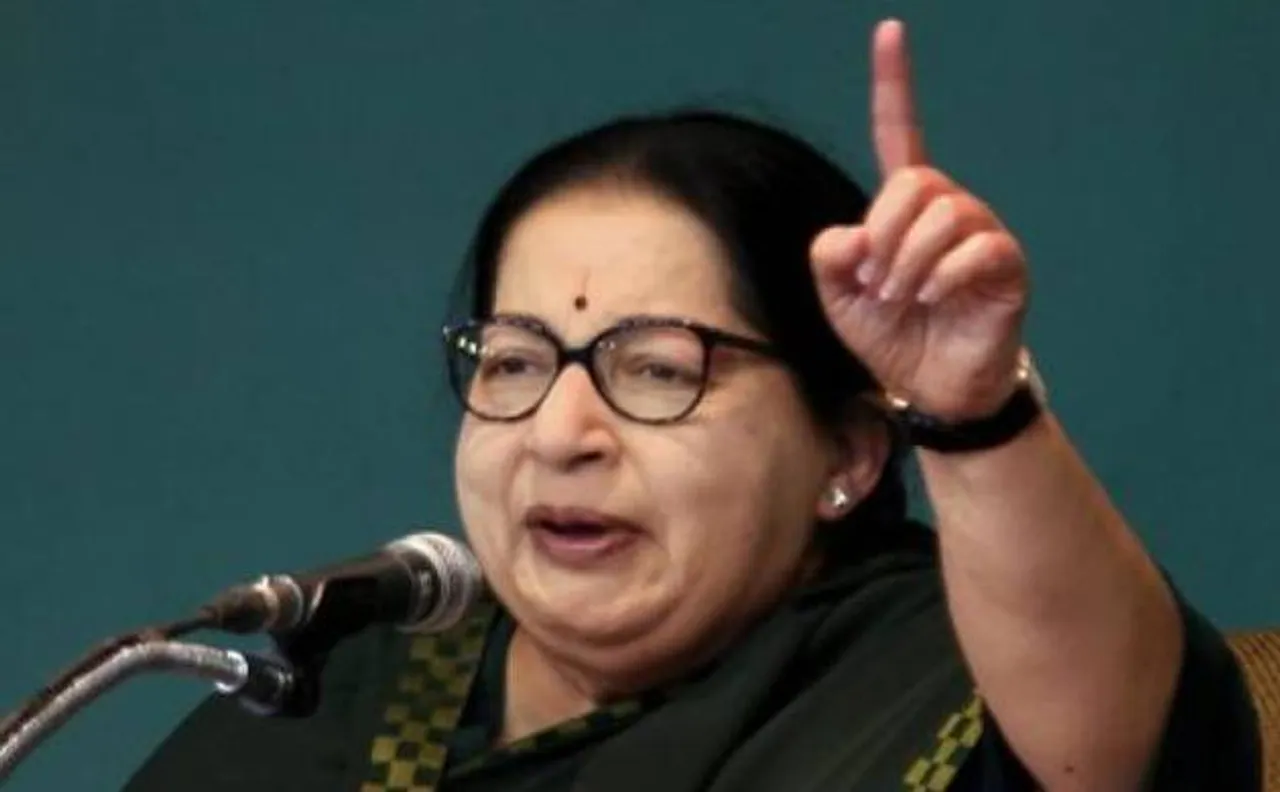 Jayalalithaa retains 13 ministers of previous cabinet