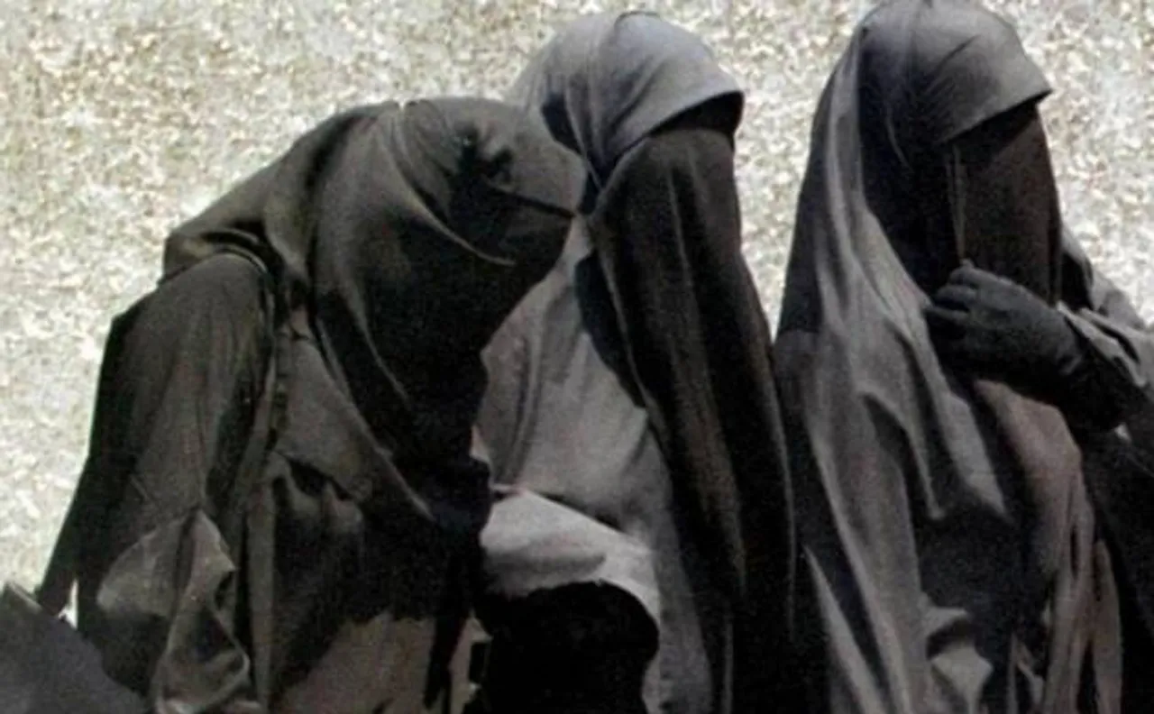 Pak religious body recommends allowing husbands to beat wives