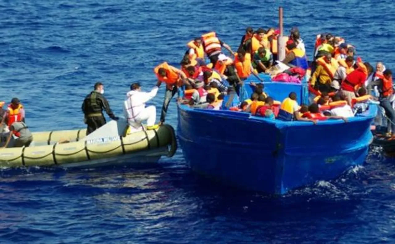UN: 700 migrants feared dead in Mediterranean shipwrecks