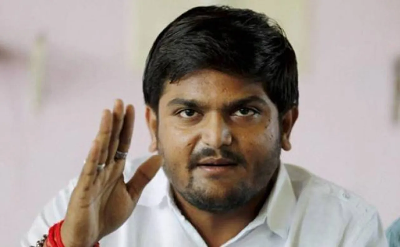 Hardik calls for stir against donations to schools, colleges