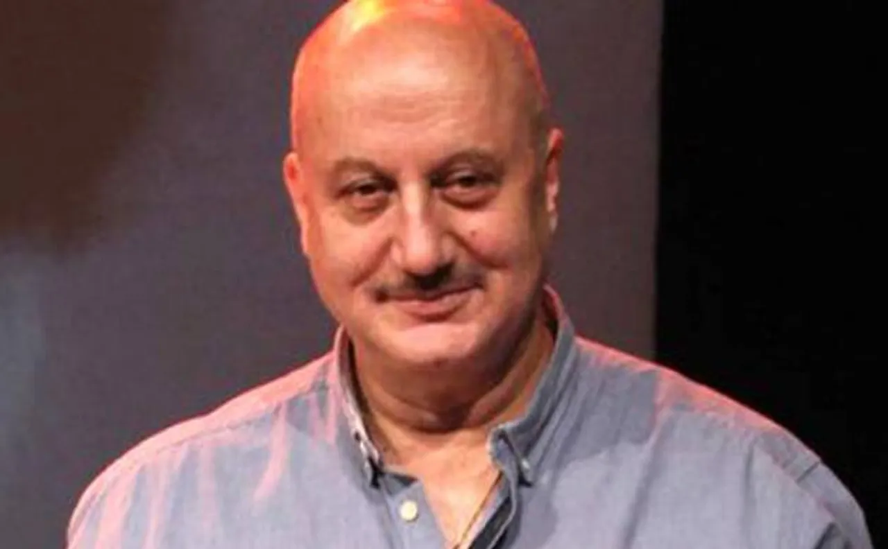Anupam Kher reaches 7 million fan following on Twitter