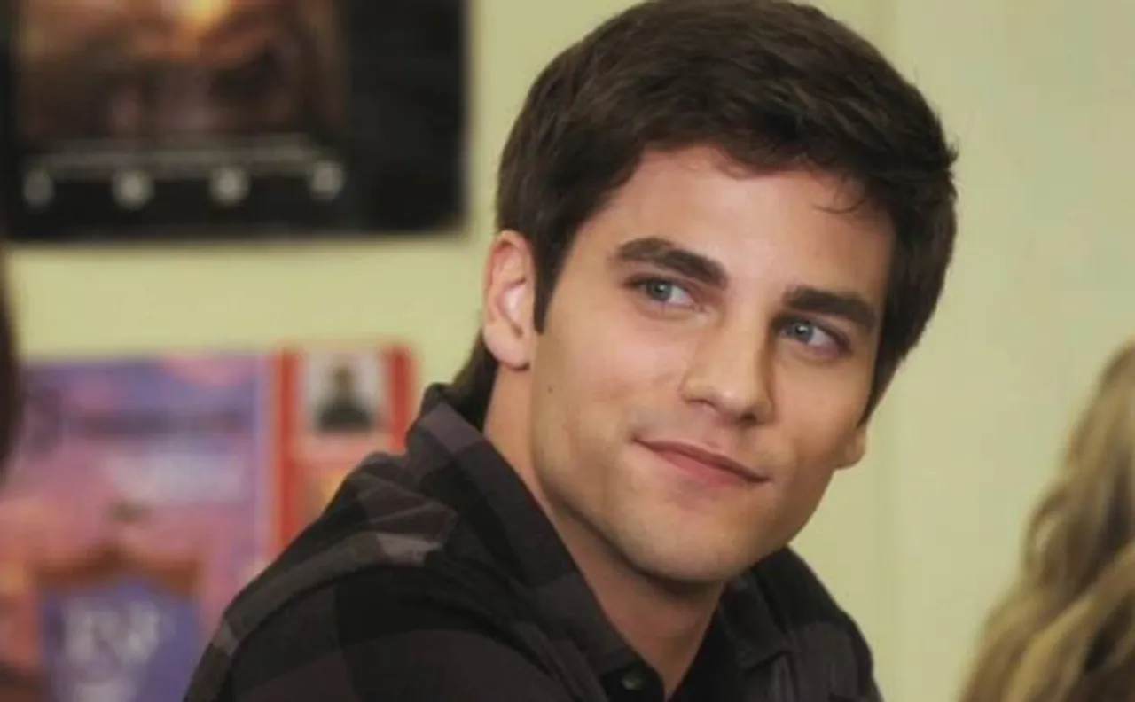 Brant Daugherty returning for 'Pretty Little Liars' Season 7