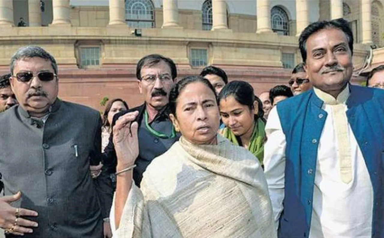Mamata Banerjee optimistic on GST, unhappy with smart city