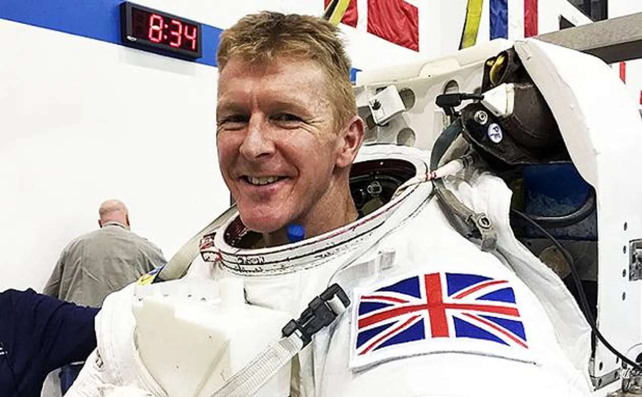 Rare picture of high altitude noctilucent clouds, Tim Peake shares from ISS