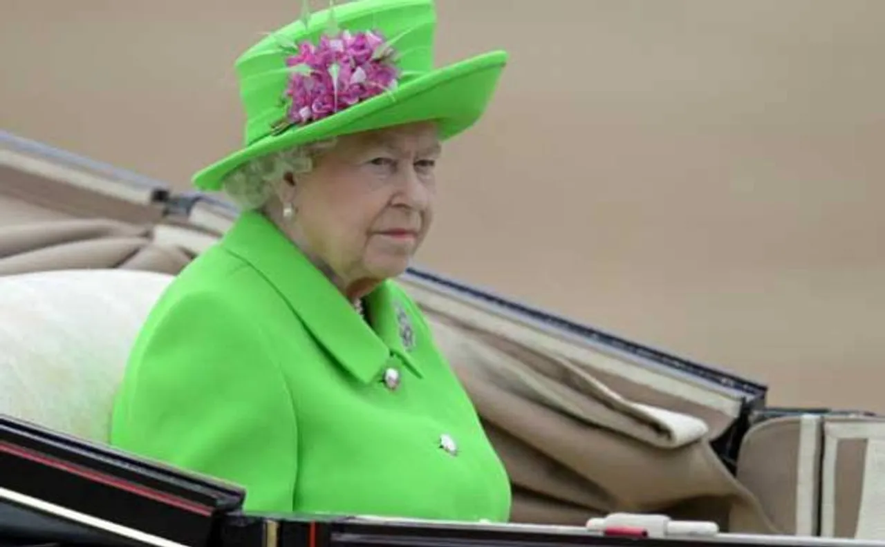 90th birthday parade: Queen Elizabeth II wows in green 