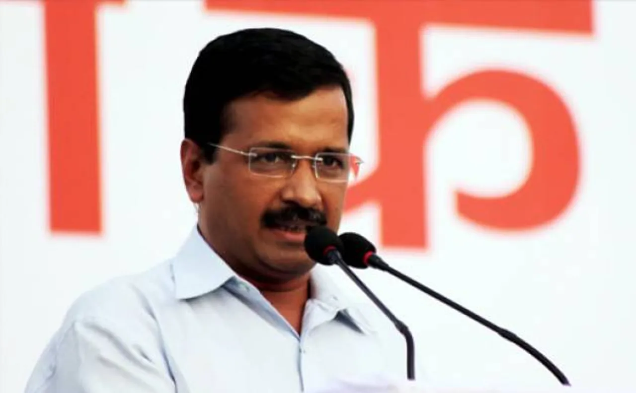 Standing with Modi won't get you Vice President chair: Kejriwal to LG