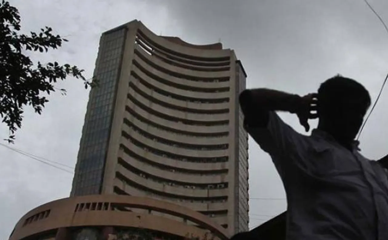 Sensex plummets 263 pts on weak data, global cues