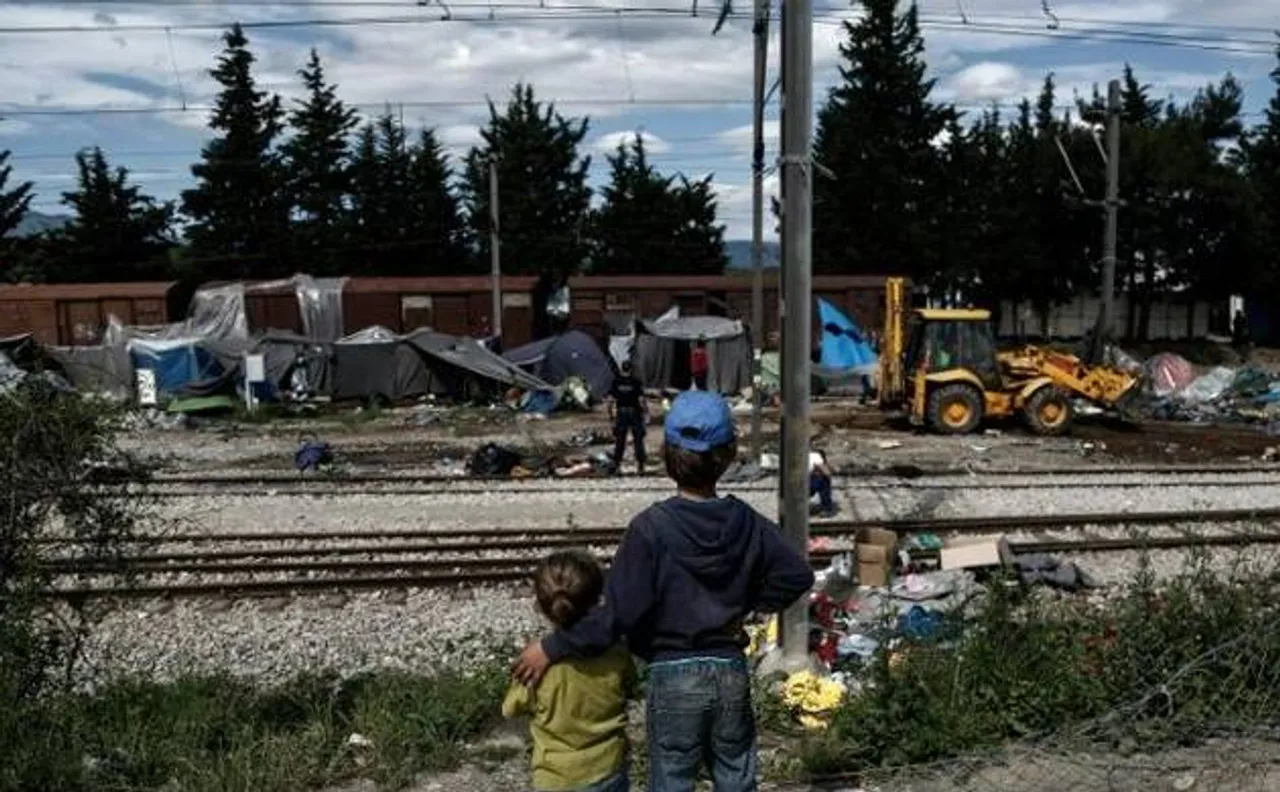 Unaccompanied child migrant numbers double in Europe, says UN