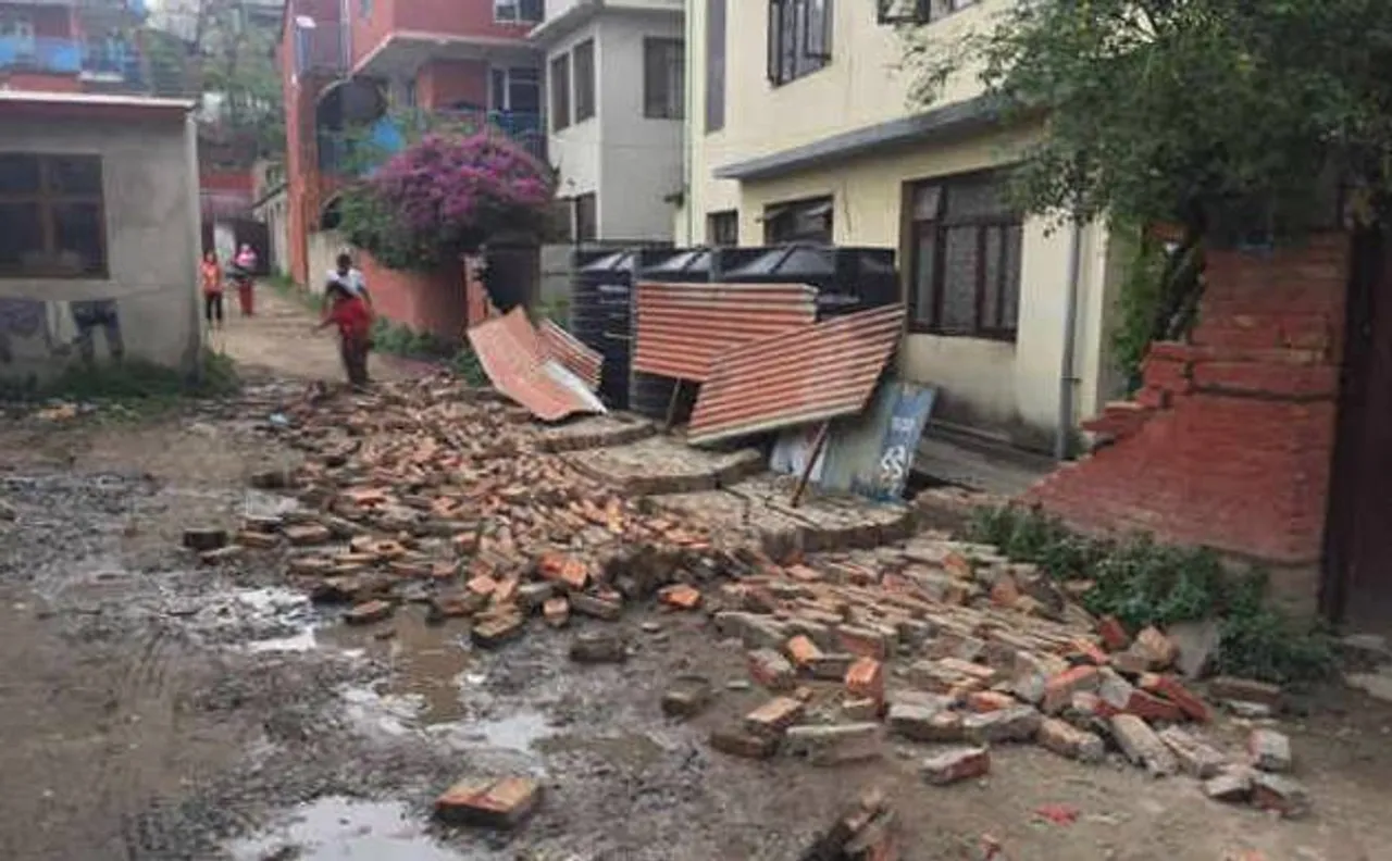 Mild tremor hits central Nepal