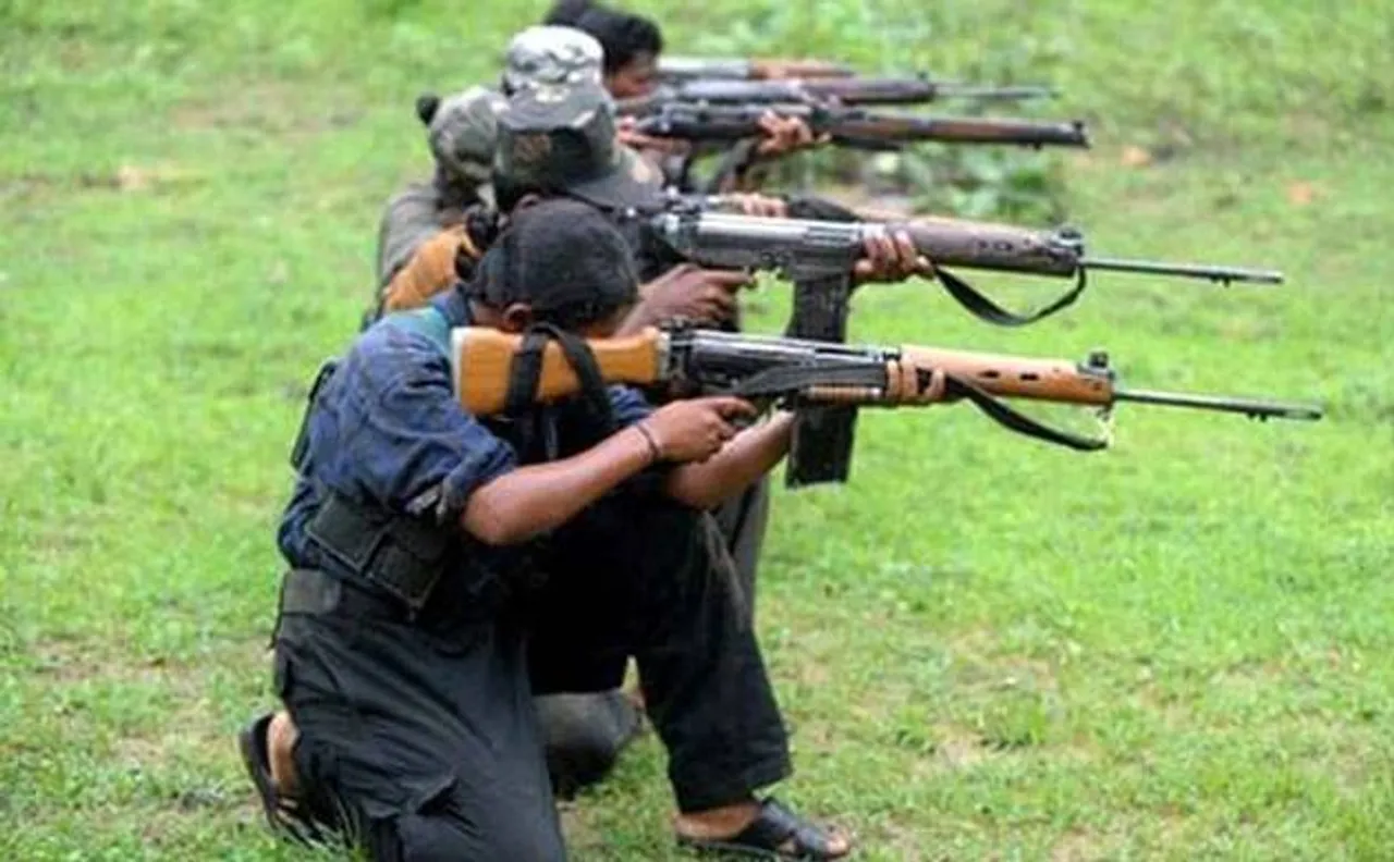Jharkhand: Policeman killed in encounter with Maoists