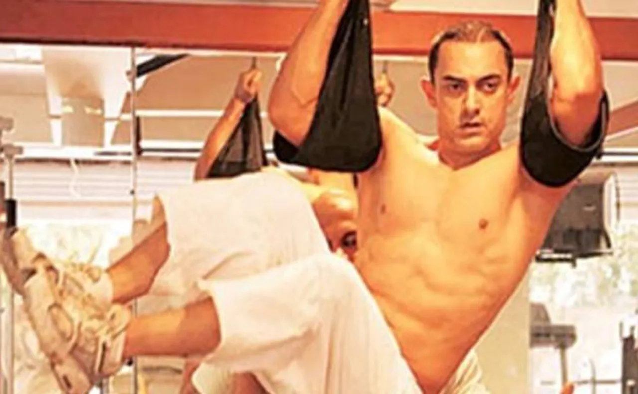 Aamir Khan does it again; sheds 55 pound for Dangal