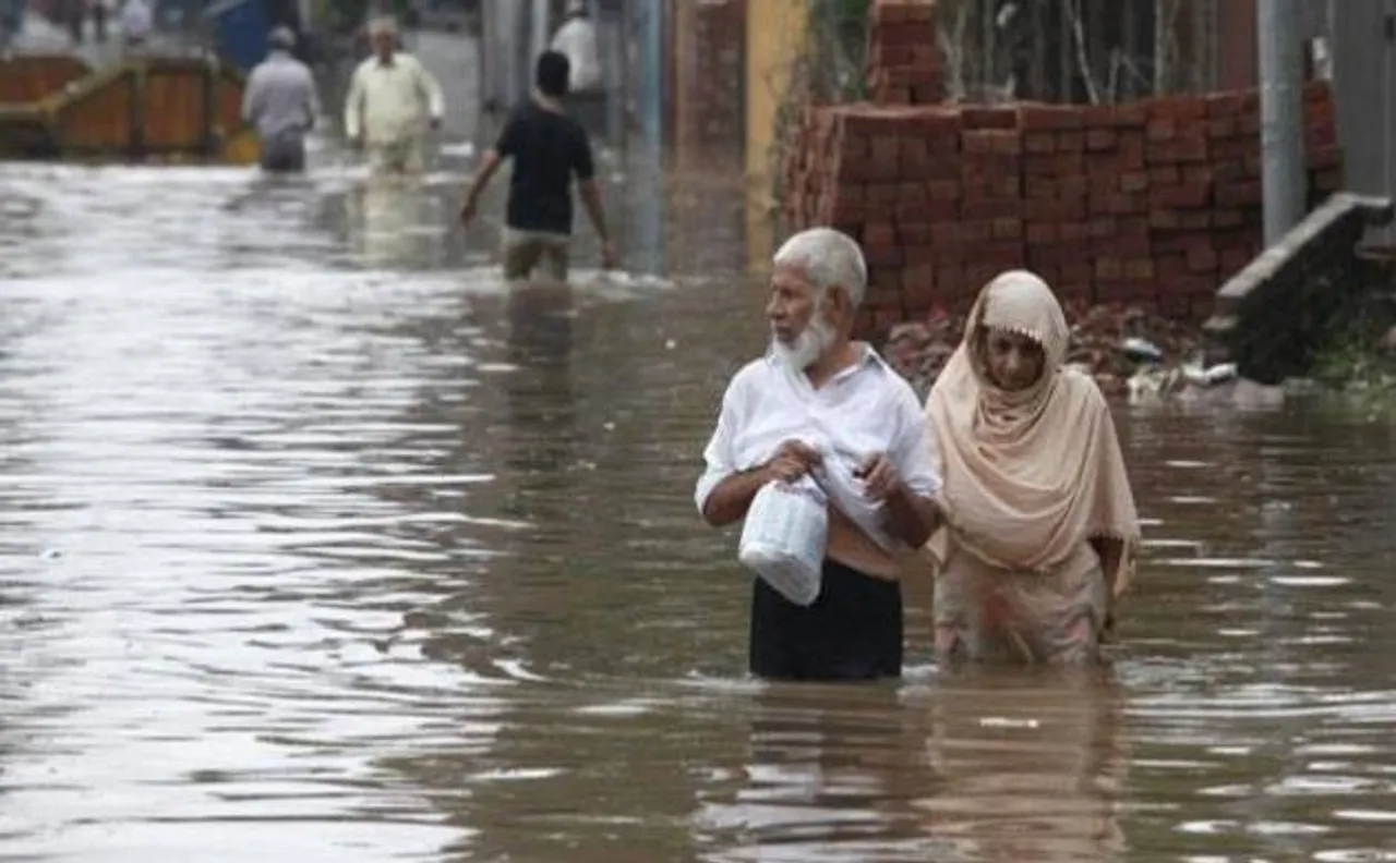 Around 31 killed in flash floods in Pakistan