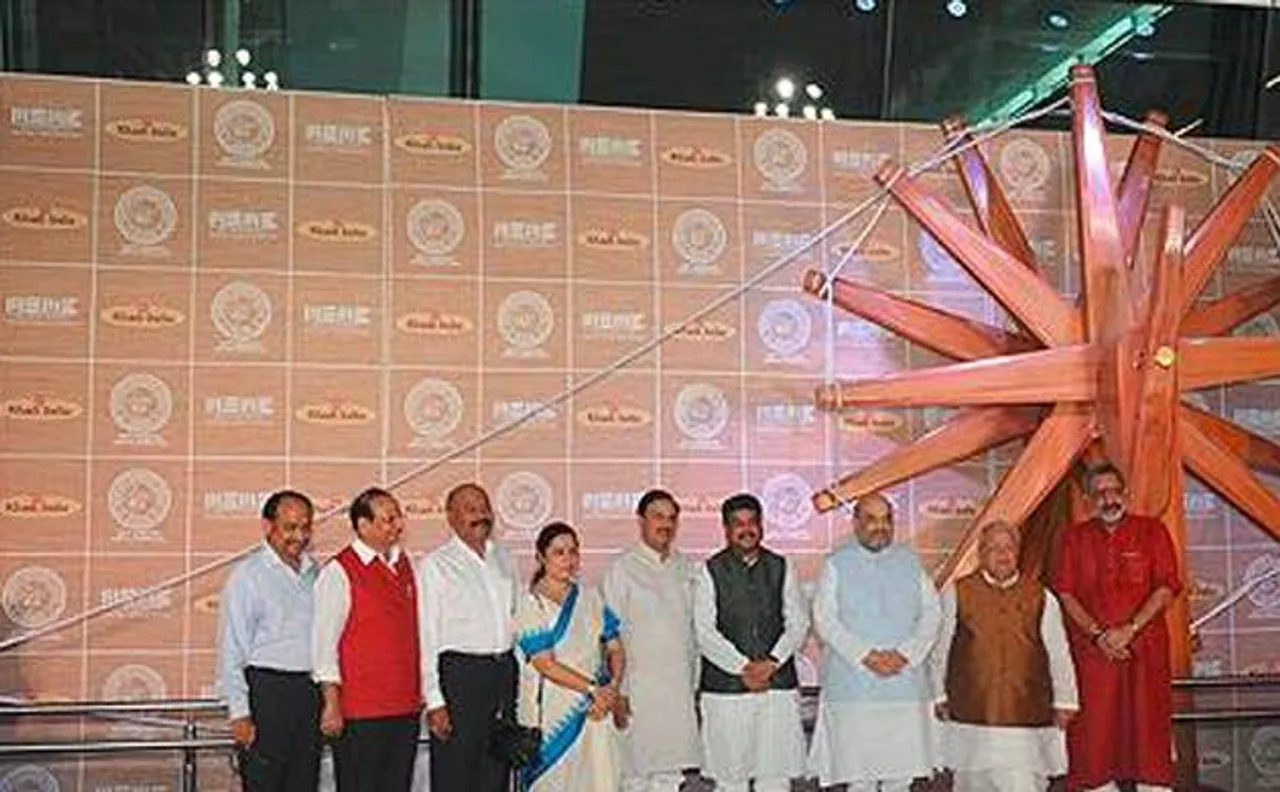 Amit Shah unveils world's largest charkha at IGI Airport