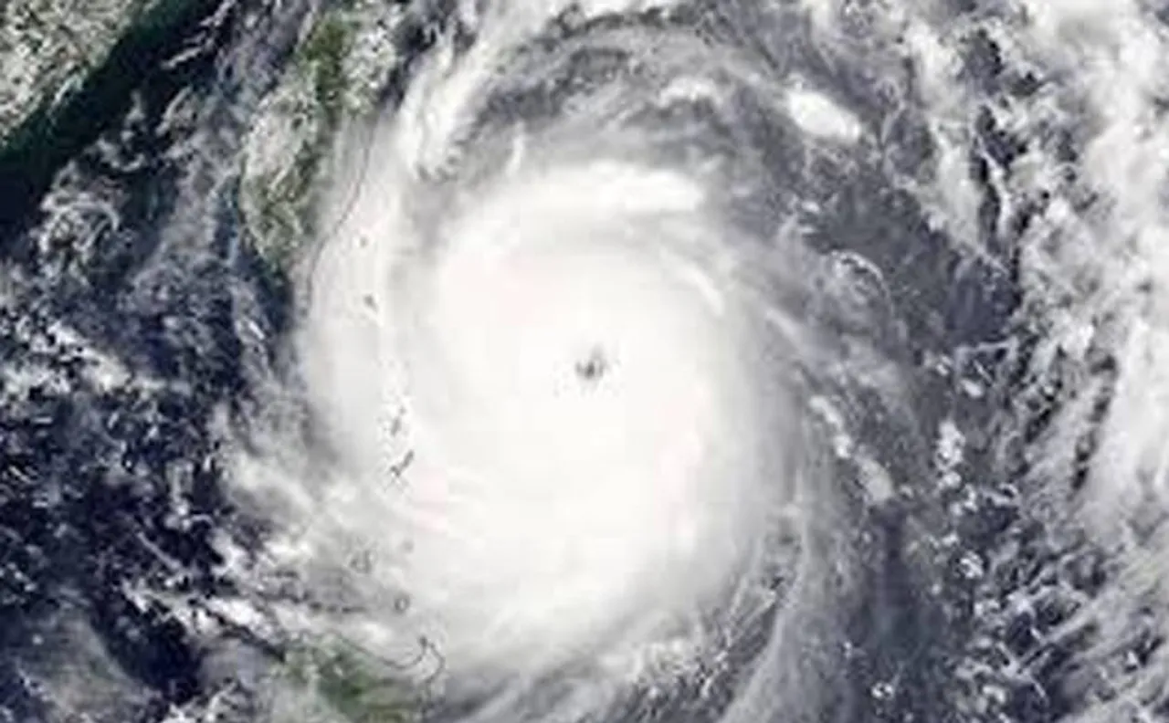 Over 2 lakh people evacuated as typhoon Nepartak hits China