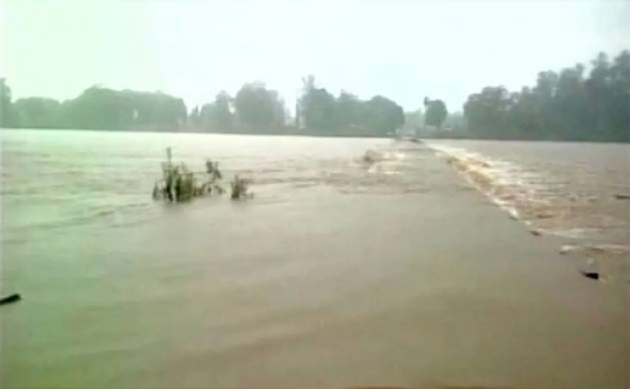Madhya Pradesh, Assam reel under floods; toll mounts to 17