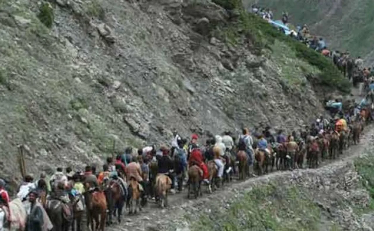 Amarnath yatra resumes from Jammu after two days of suspension